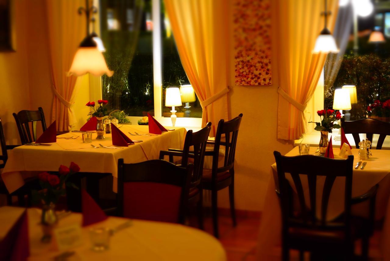 Hotel Klausdorfer Hof Schwentinental Esterno foto