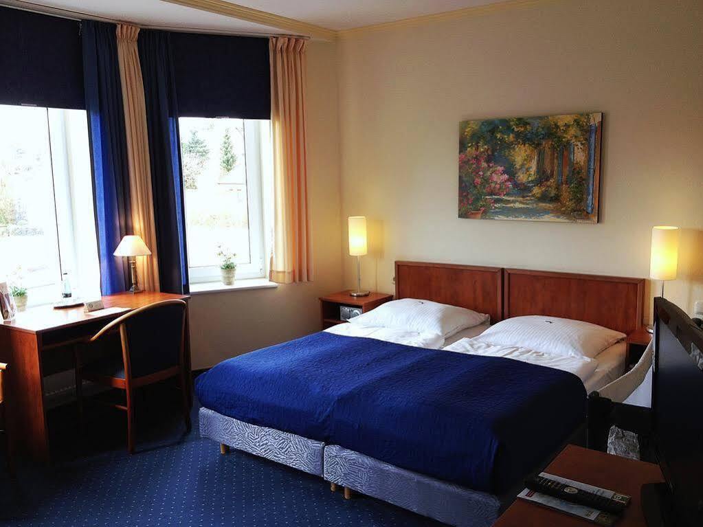 Hotel Klausdorfer Hof Schwentinental Esterno foto