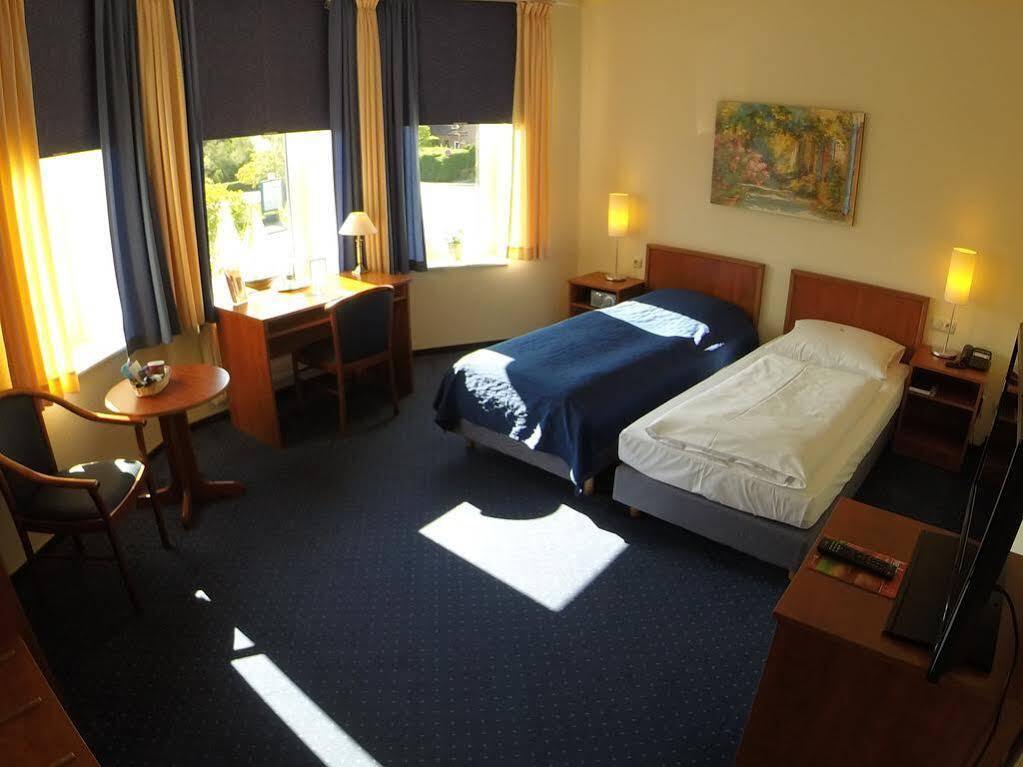 Hotel Klausdorfer Hof Schwentinental Esterno foto